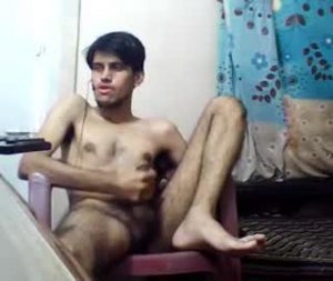 Hairy Pakistani Gay Boy James Wanks Off On Cam Show