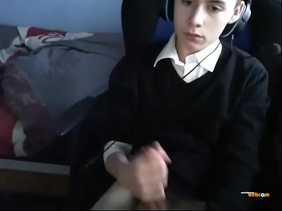 18yo Twink Boy Sascha Jerks Off Before School On Webcam
